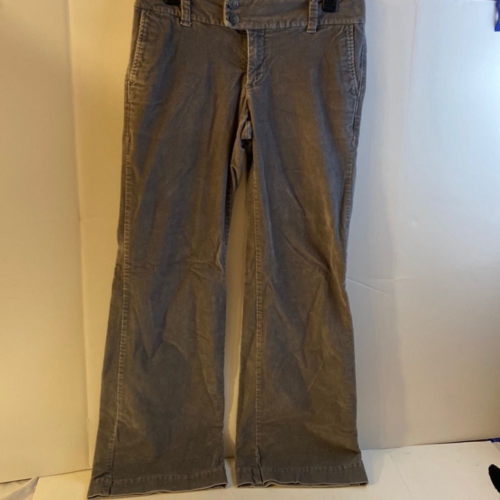 Gap‎ stretch gray corduroy size 6